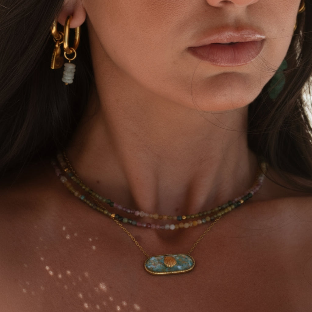 Green Ocean Shell Necklace AU